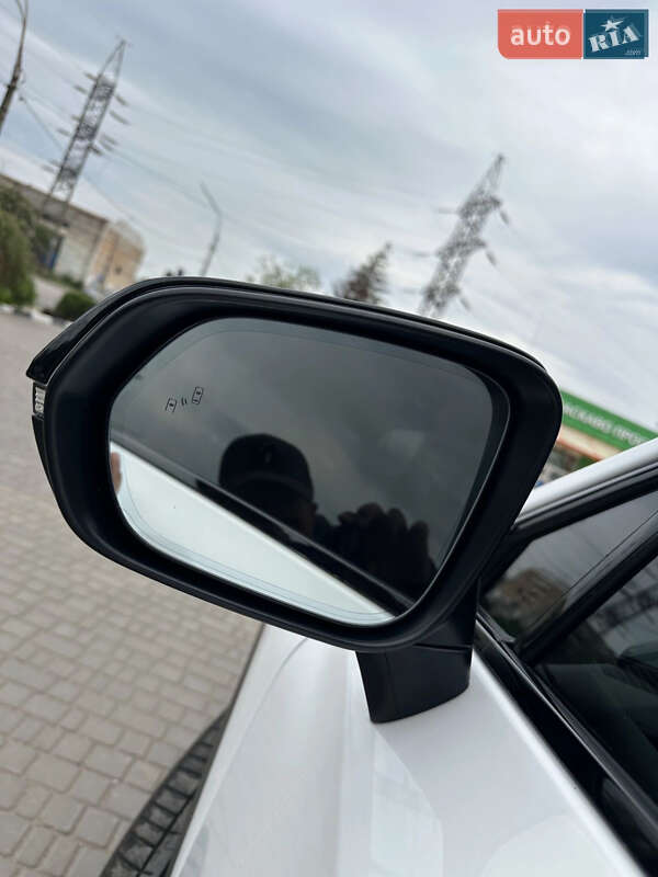 Внедорожник / Кроссовер Lexus NX 2015 в Одессе