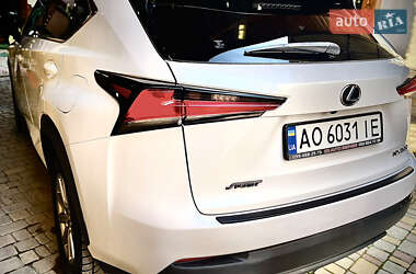 Внедорожник / Кроссовер Lexus NX 2018 в 