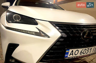 Внедорожник / Кроссовер Lexus NX 2018 в 