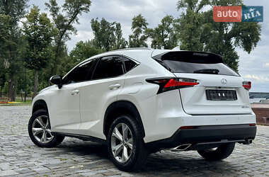 Внедорожник / Кроссовер Lexus NX 2016 в 