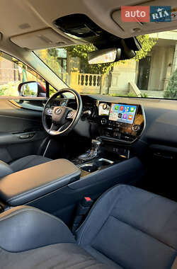 Позашляховик / Кросовер Lexus NX 2022 в 
