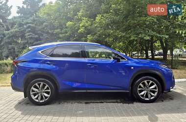 Позашляховик / Кросовер Lexus NX 2016 в 