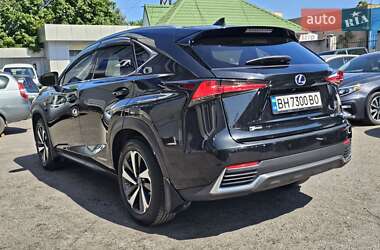 Внедорожник / Кроссовер Lexus NX 2020 в 