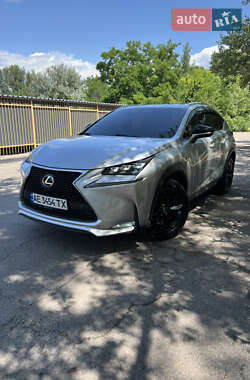 Внедорожник / Кроссовер Lexus NX 2015 в 