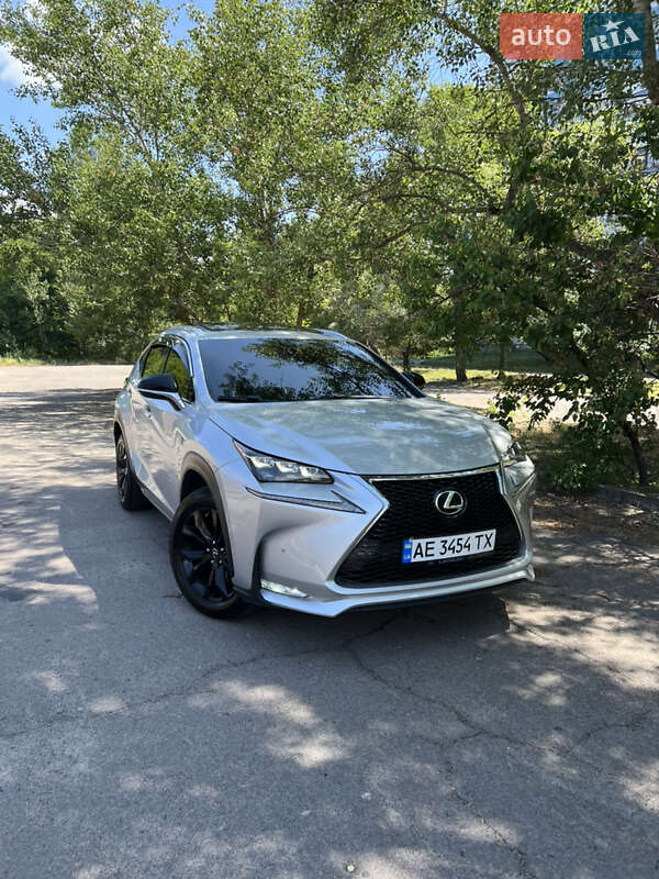 Позашляховик / Кросовер Lexus NX 2015 в Кам'янському