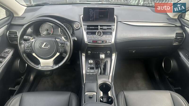 Позашляховик / Кросовер Lexus NX 2020 в Києві
