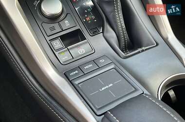 Внедорожник / Кроссовер Lexus NX 2016 в 