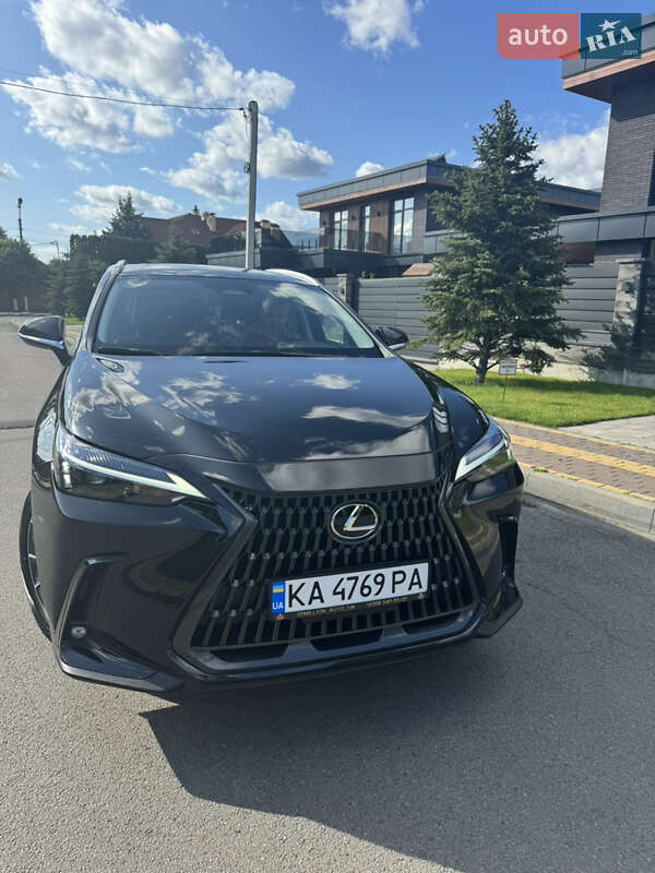 Внедорожник / Кроссовер Lexus NX 2022 в Киеве