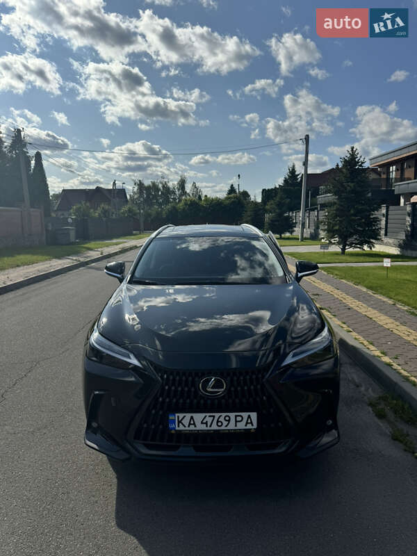 Внедорожник / Кроссовер Lexus NX 2022 в Киеве