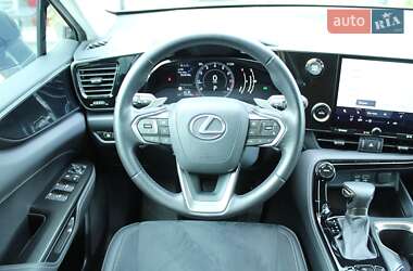 Внедорожник / Кроссовер Lexus NX 2023 в 