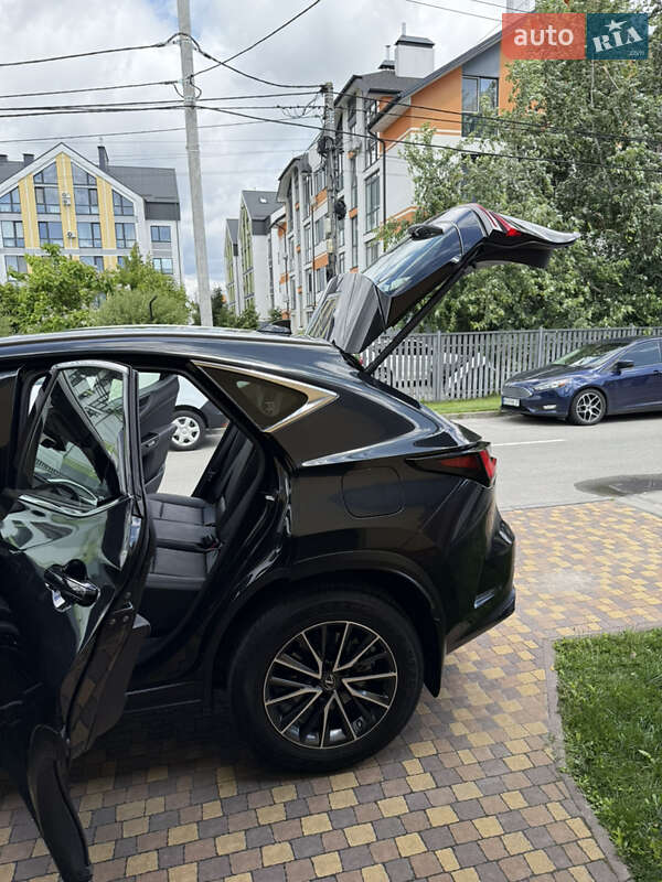 Внедорожник / Кроссовер Lexus NX 2022 в Киеве