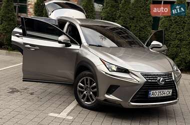 Внедорожник / Кроссовер Lexus NX 2018 в 