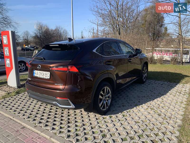 Внедорожник / Кроссовер Lexus NX 2018 в Киеве