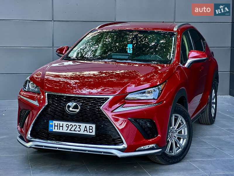 Lexus NX 2019