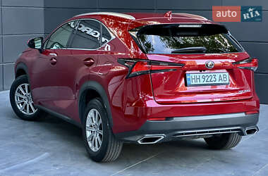Внедорожник / Кроссовер Lexus NX 2019 в 