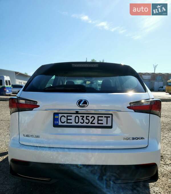 Внедорожник / Кроссовер Lexus NX 2015 в Черновцах