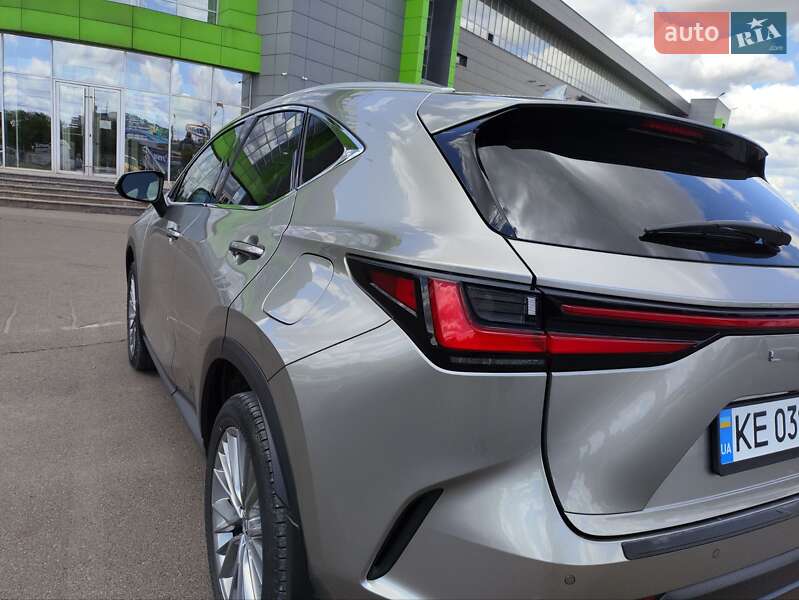 Внедорожник / Кроссовер Lexus NX 2022 в Кривом Роге