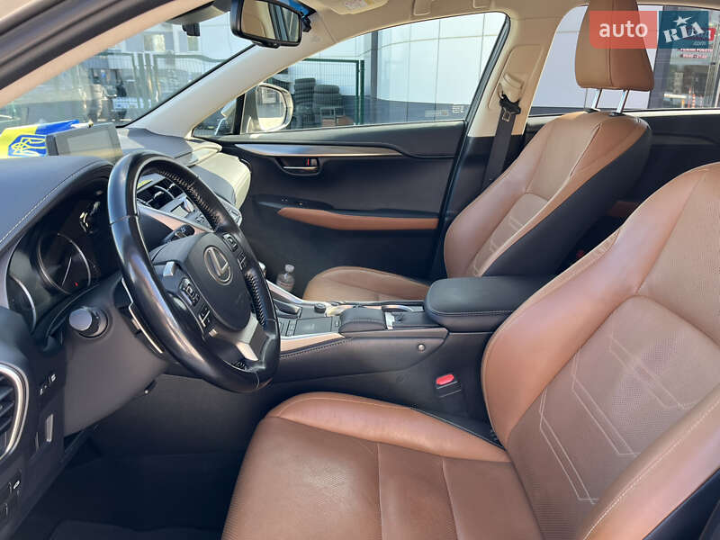 Внедорожник / Кроссовер Lexus NX 2017 в Киеве