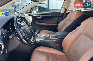Внедорожник / Кроссовер Lexus NX 2017 в 