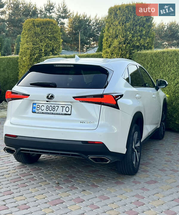 Внедорожник / Кроссовер Lexus NX 2017 в Львове