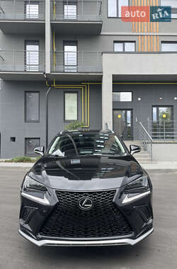 Внедорожник / Кроссовер Lexus NX 2021 в 