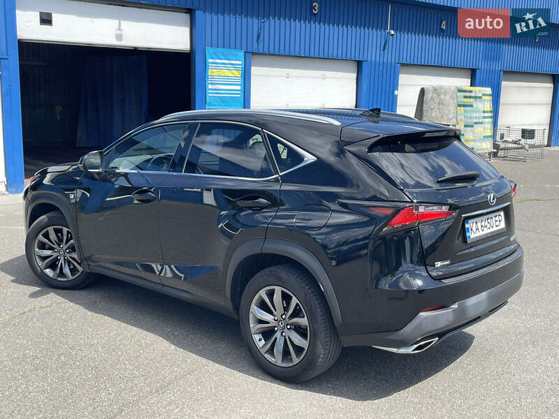 Внедорожник / Кроссовер Lexus NX 2017 в Киеве