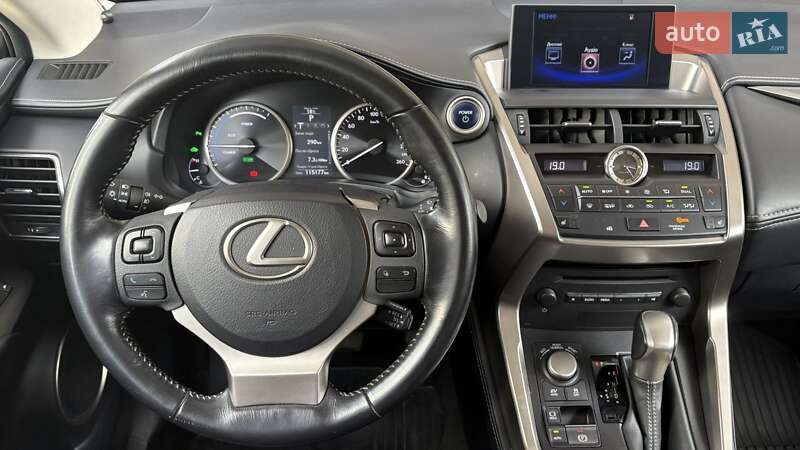 Внедорожник / Кроссовер Lexus NX 2016 в Киеве