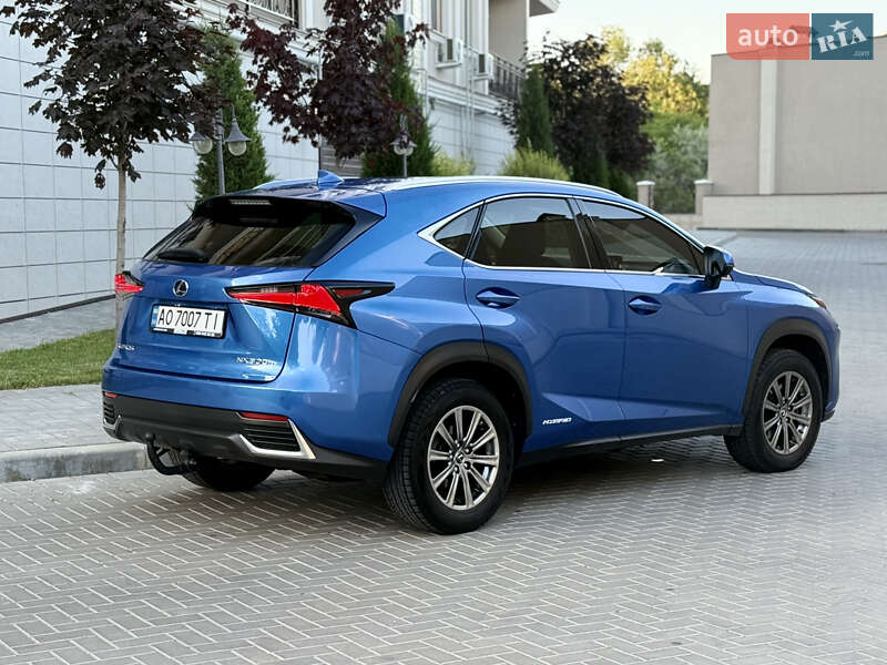 Внедорожник / Кроссовер Lexus NX 2018 в Одессе