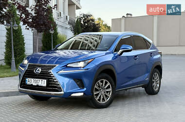 Внедорожник / Кроссовер Lexus NX 2018 в 