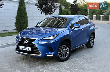 Внедорожник / Кроссовер Lexus NX 2018 в 