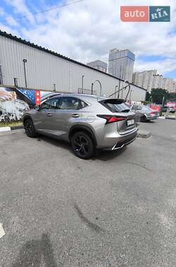 Внедорожник / Кроссовер Lexus NX 2020 в 