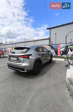 Внедорожник / Кроссовер Lexus NX 2020 в 
