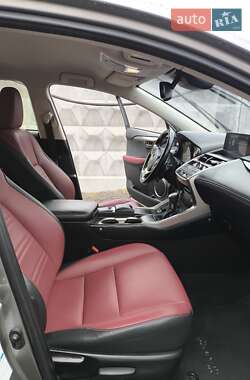Внедорожник / Кроссовер Lexus NX 2020 в 