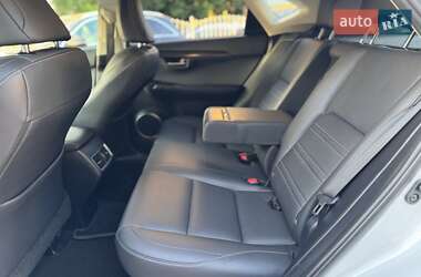 Внедорожник / Кроссовер Lexus NX 2015 в 