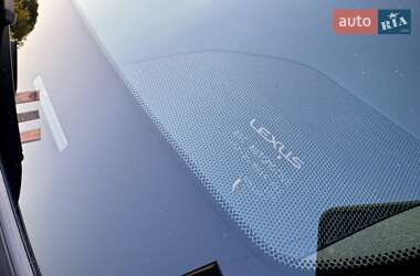 Позашляховик / Кросовер Lexus NX 2021 в 