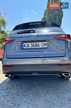 Внедорожник / Кроссовер Lexus NX 2015 в 