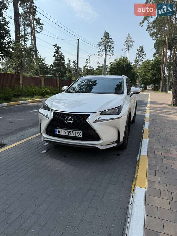 Внедорожник / Кроссовер Lexus NX 2016 в 