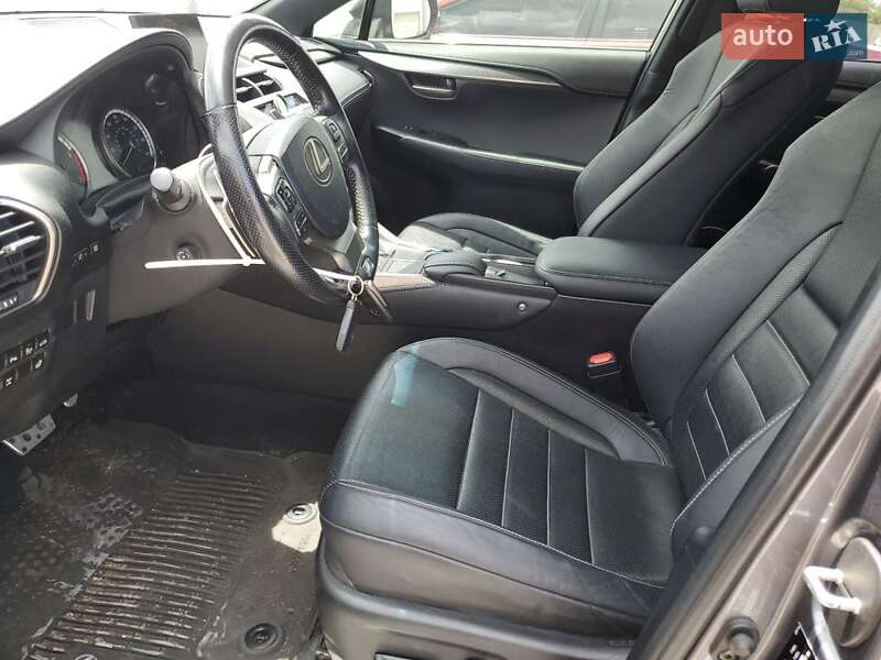 Позашляховик / Кросовер Lexus NX 2016 в Києві