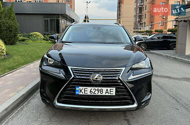 Внедорожник / Кроссовер Lexus NX 2019 в 