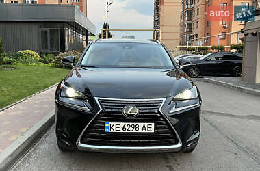 Внедорожник / Кроссовер Lexus NX 2019 в 