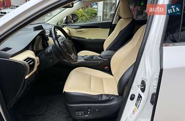 Внедорожник / Кроссовер Lexus NX 2016 в 