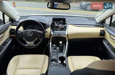 Внедорожник / Кроссовер Lexus NX 2016 в 