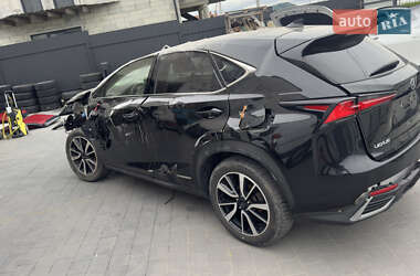 Внедорожник / Кроссовер Lexus NX 2021 в 