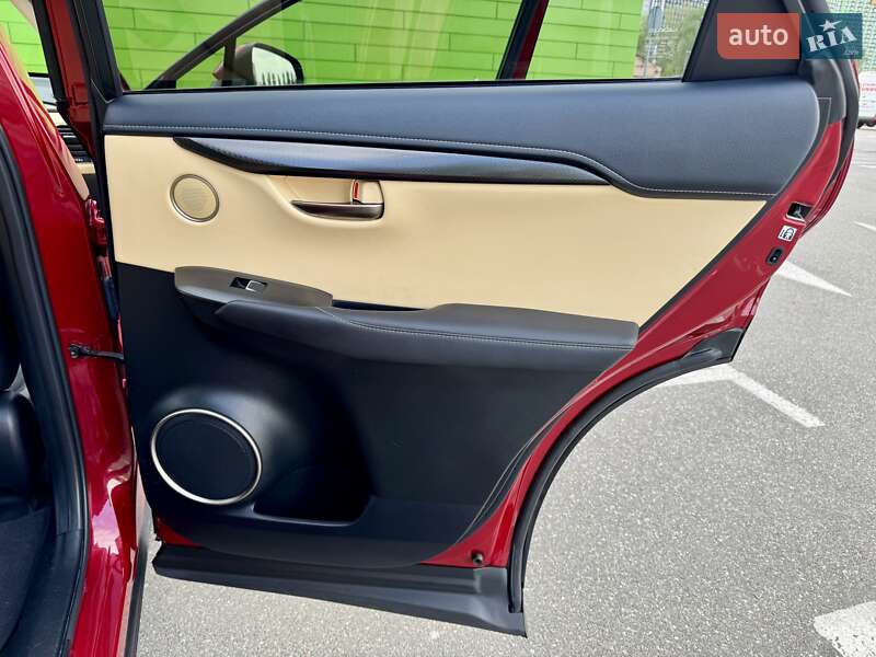 Позашляховик / Кросовер Lexus NX 2019 в Києві