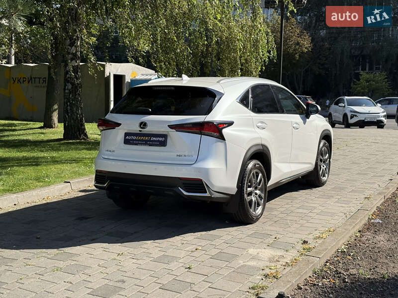 Внедорожник / Кроссовер Lexus NX 2018 в Днепре