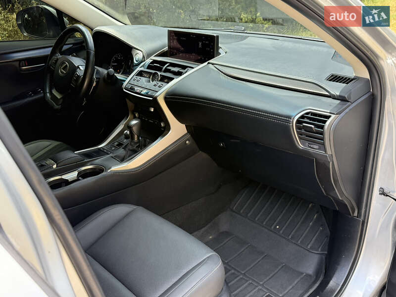 Внедорожник / Кроссовер Lexus NX 2019 в Володарке