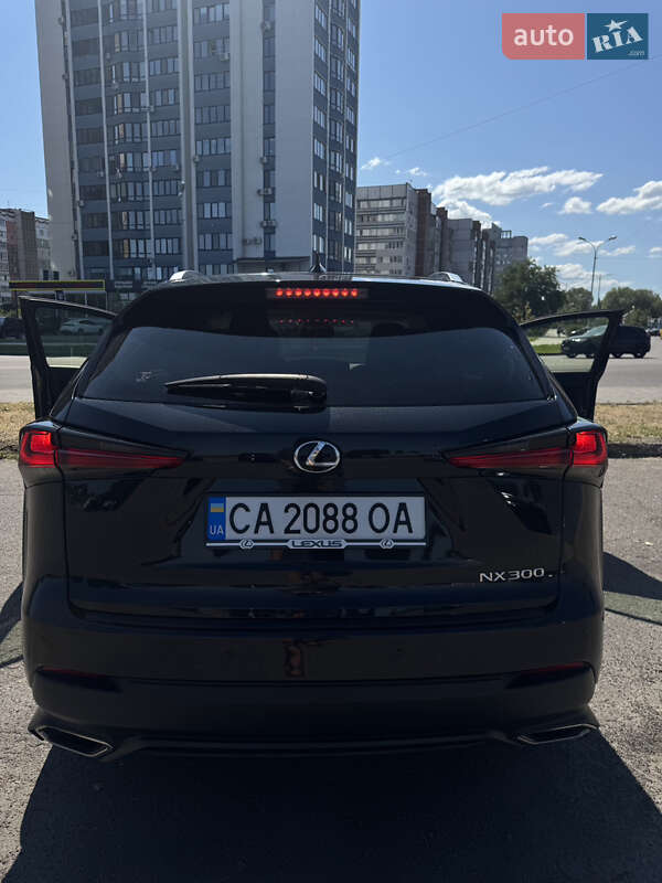Внедорожник / Кроссовер Lexus NX 2021 в Черкассах