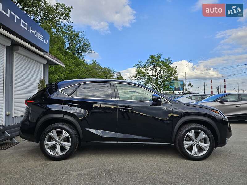 Позашляховик / Кросовер Lexus NX 2016 в Києві