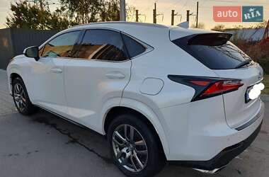 Внедорожник / Кроссовер Lexus NX 2016 в 