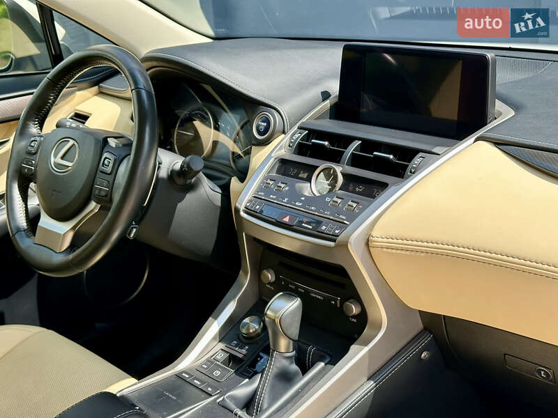 Внедорожник / Кроссовер Lexus NX 2020 в Киеве